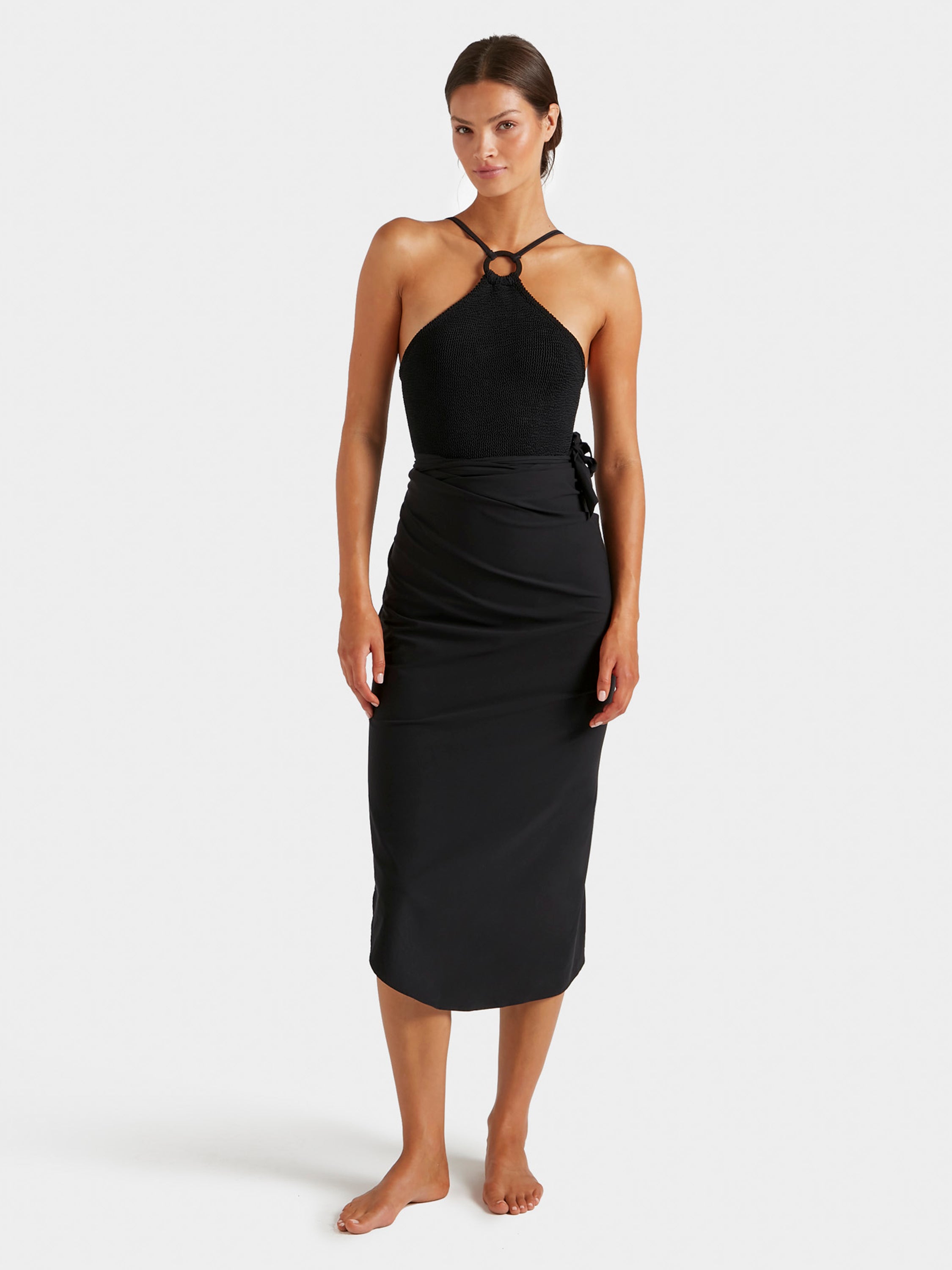 Jasmine Swim With Tonal Hoop - Black