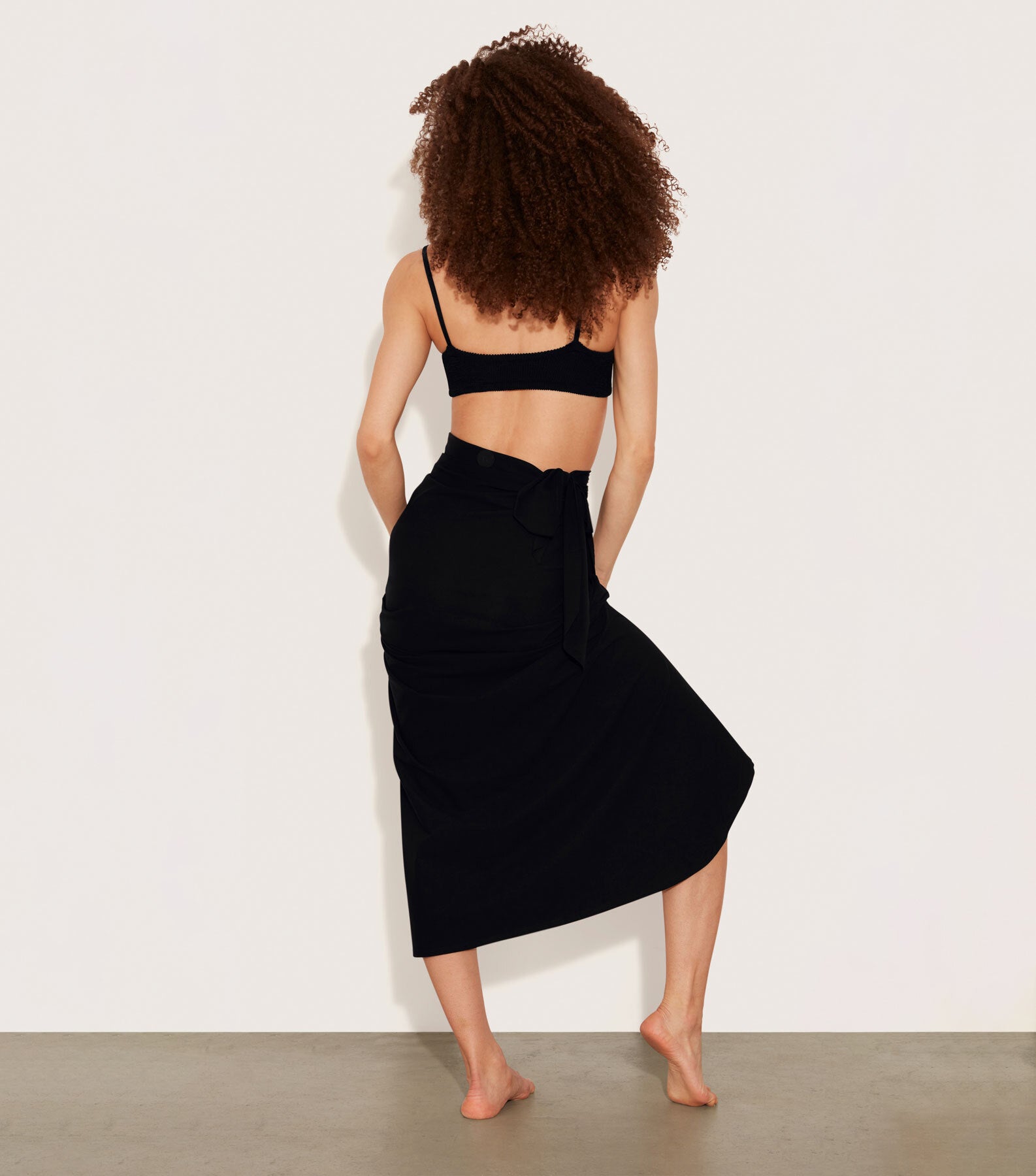 Luma Sarong Black