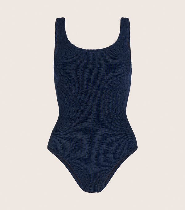 HUNZA G | Domino Swim