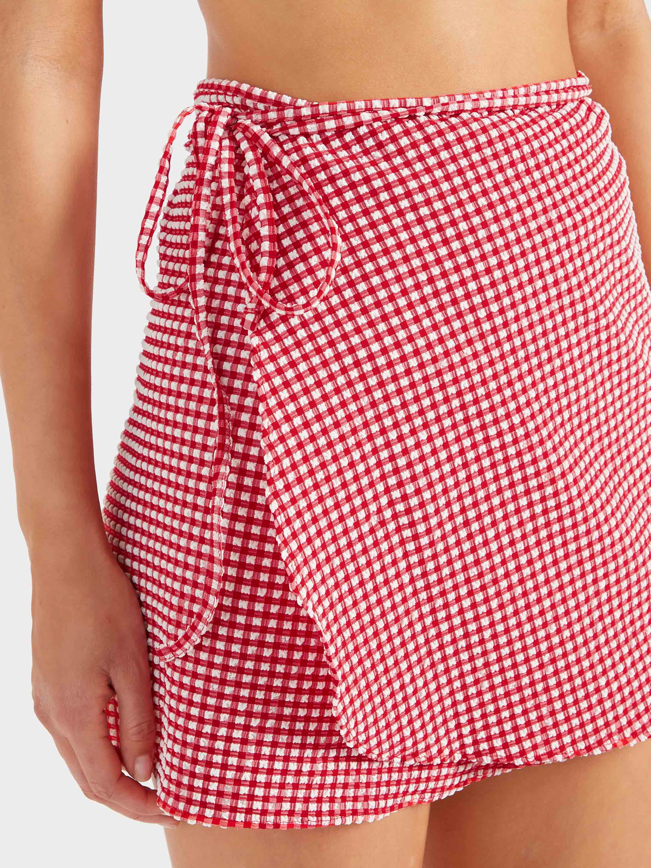 Gingham Seersucker Short Sarong - Red Gingham